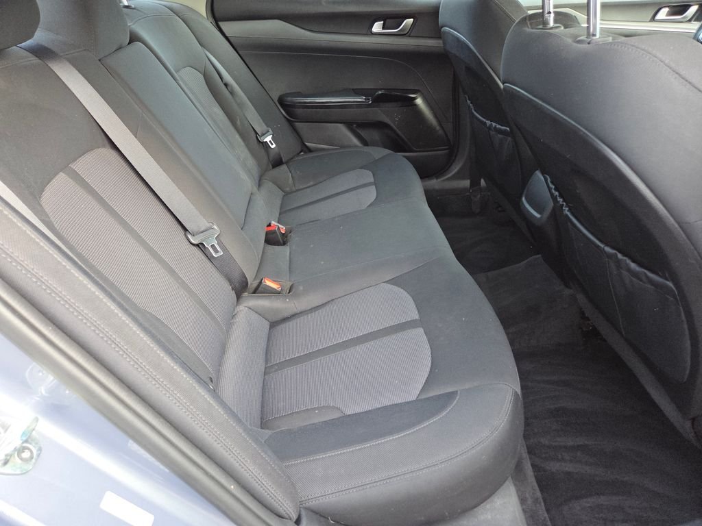 Used 2021 Silver Kia LXS image 25