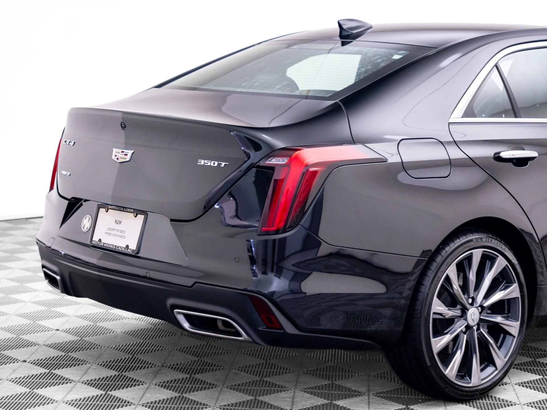 Used 2024 Black Cadillac Luxury image 36