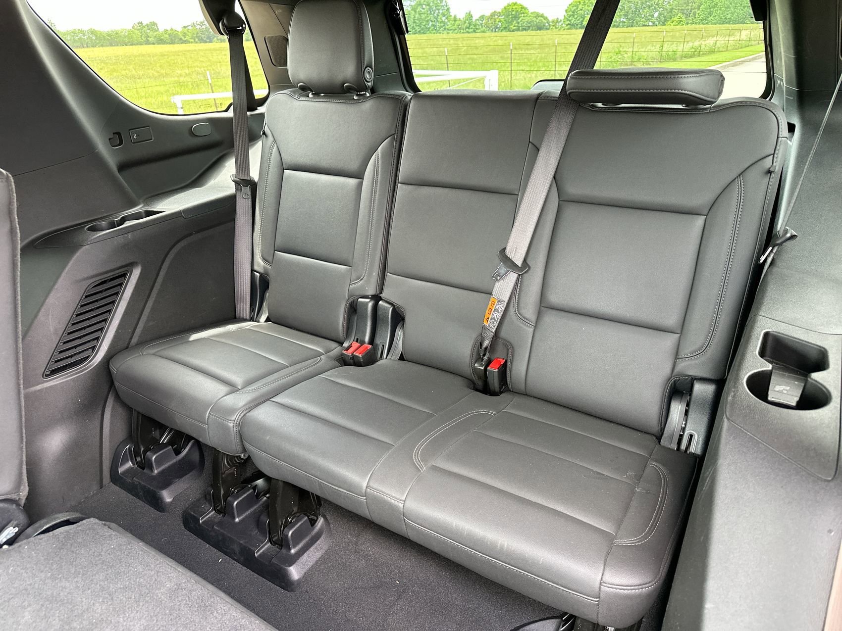 Used 2025 Sterling Gray Metallic Chevrolet LT image 24