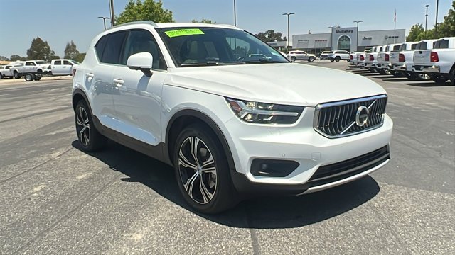 2022 Volvo XC40 Inscription