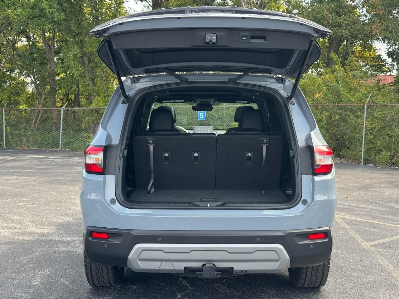 Certified Used 2025 Sonic Gray Pearl Honda TrailSport image 6