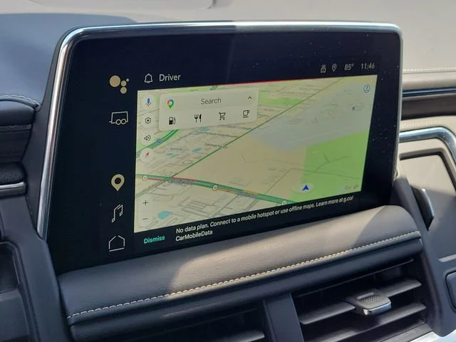 2023 GMC Yukon SLT - Photo 38