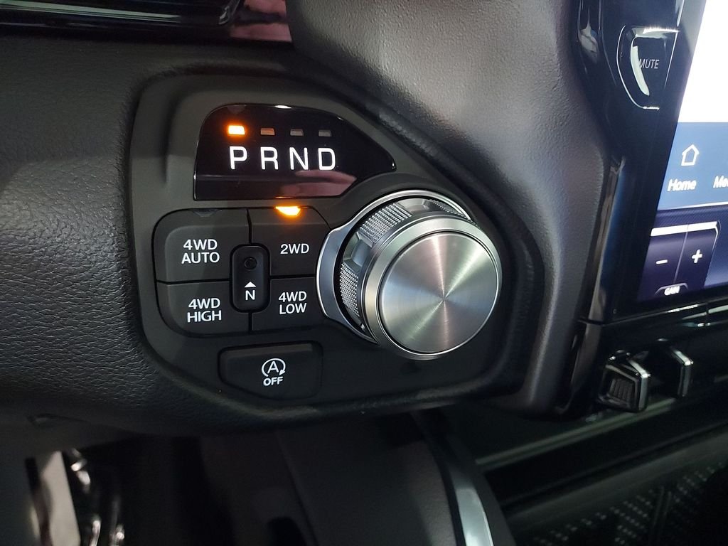 New 2026 Hydro Blue Pearl-Coat Exterior Paint RAM Laramie image 26