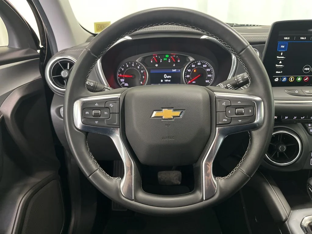 Used 2023 Black Chevrolet LT image 5