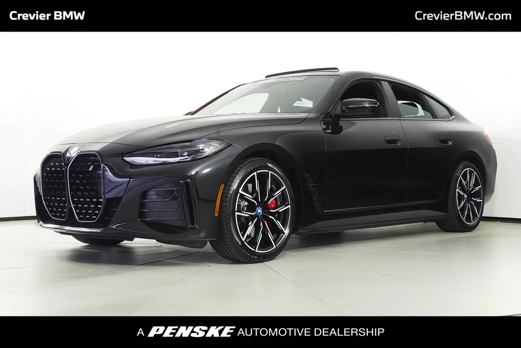 2023 BMW i4 eDrive40's photo