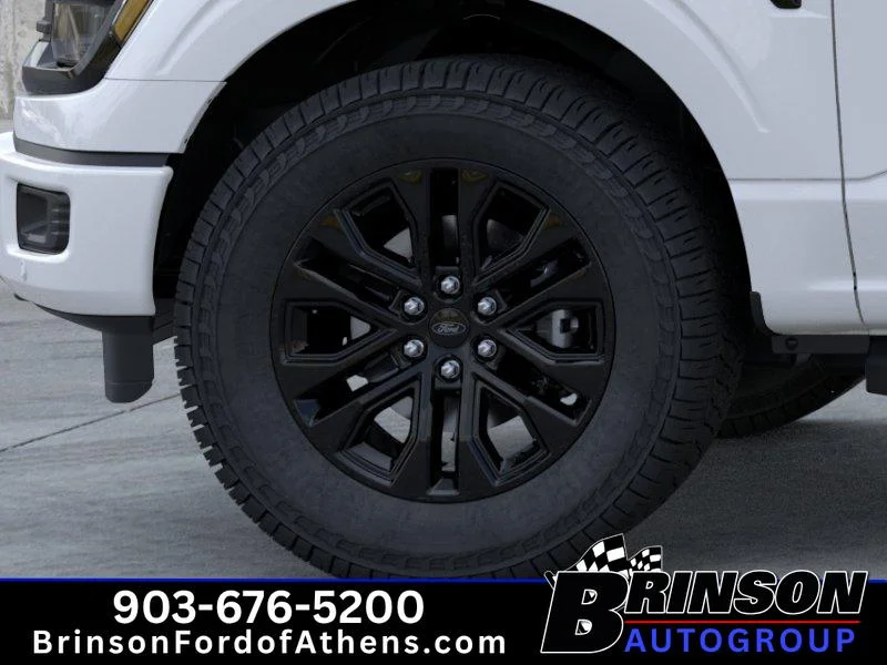 New 2026 Oxford White Ford XLT image 19