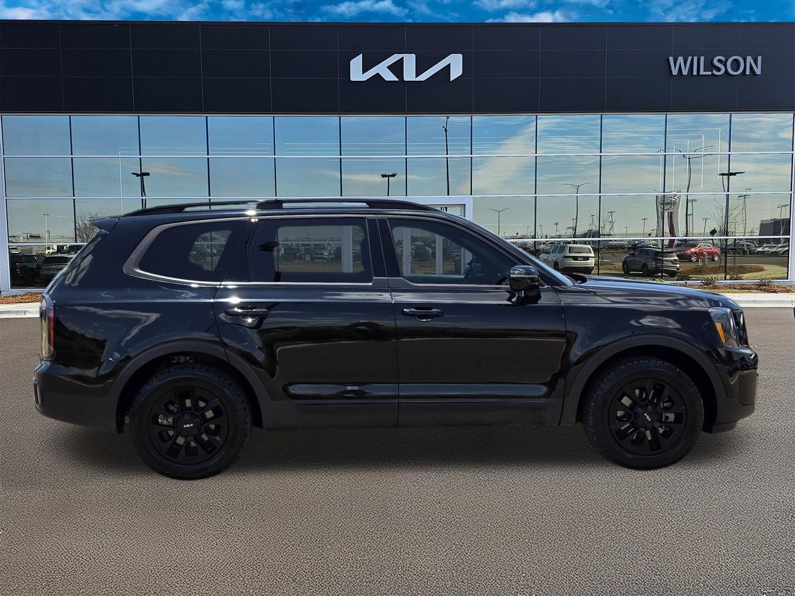 Certified Used 2024 Ebony Black Kia SX Prestige X-Pro image 3