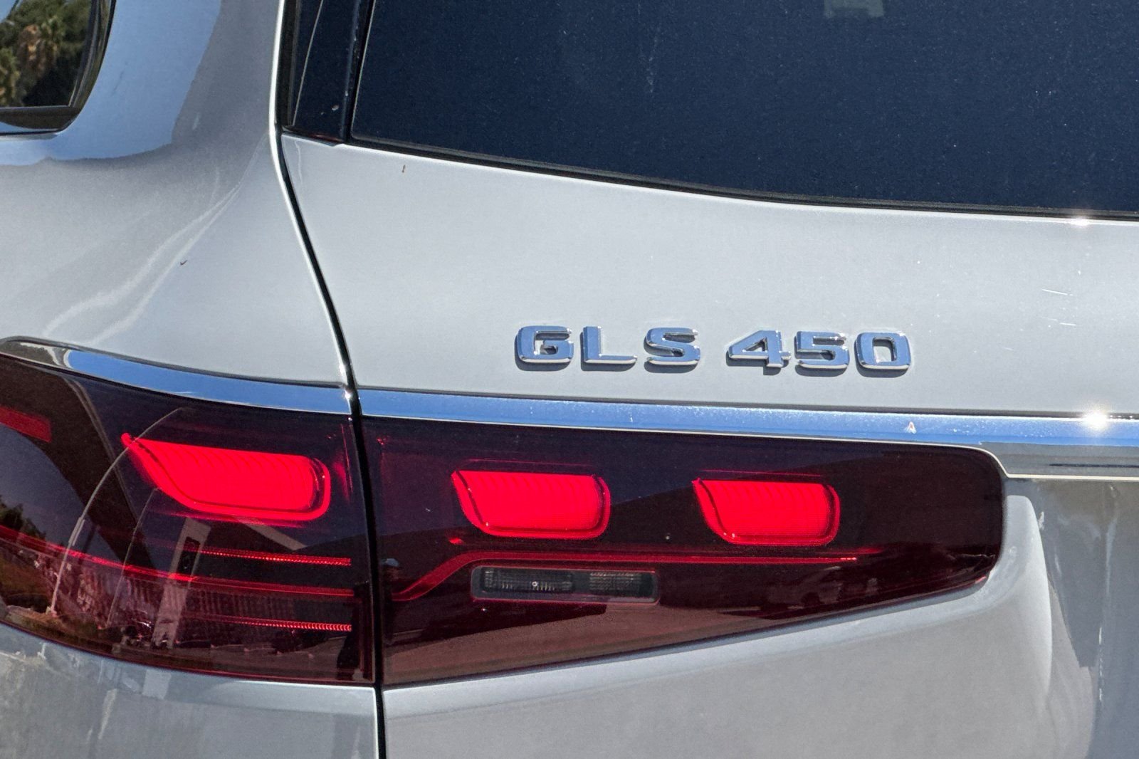 New 2026 MANUFAKTUR Alpine Grey Mercedes-Benz GLS 450 image 16
