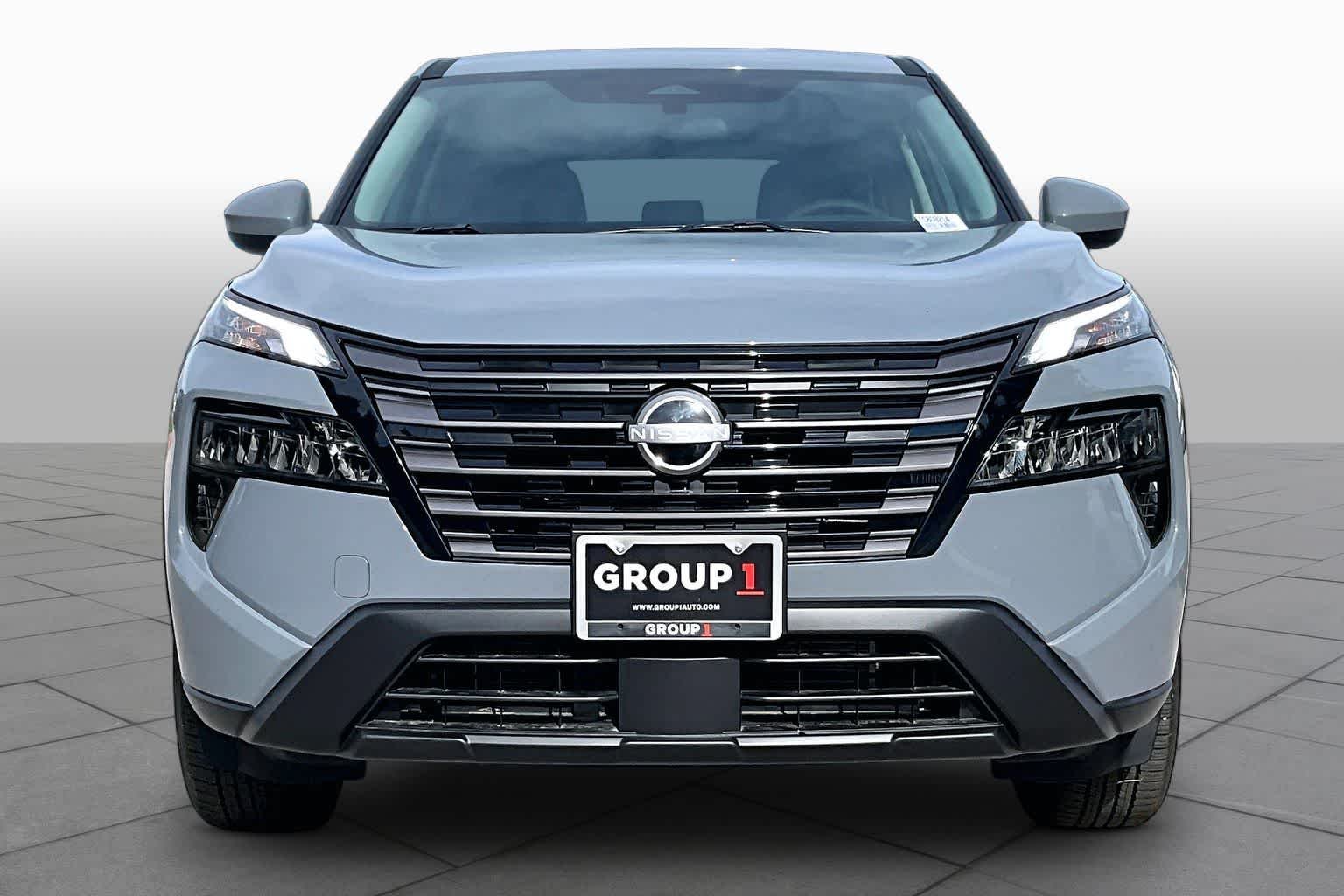 New 2026 Boulder Gray Pearl Nissan SV image 3