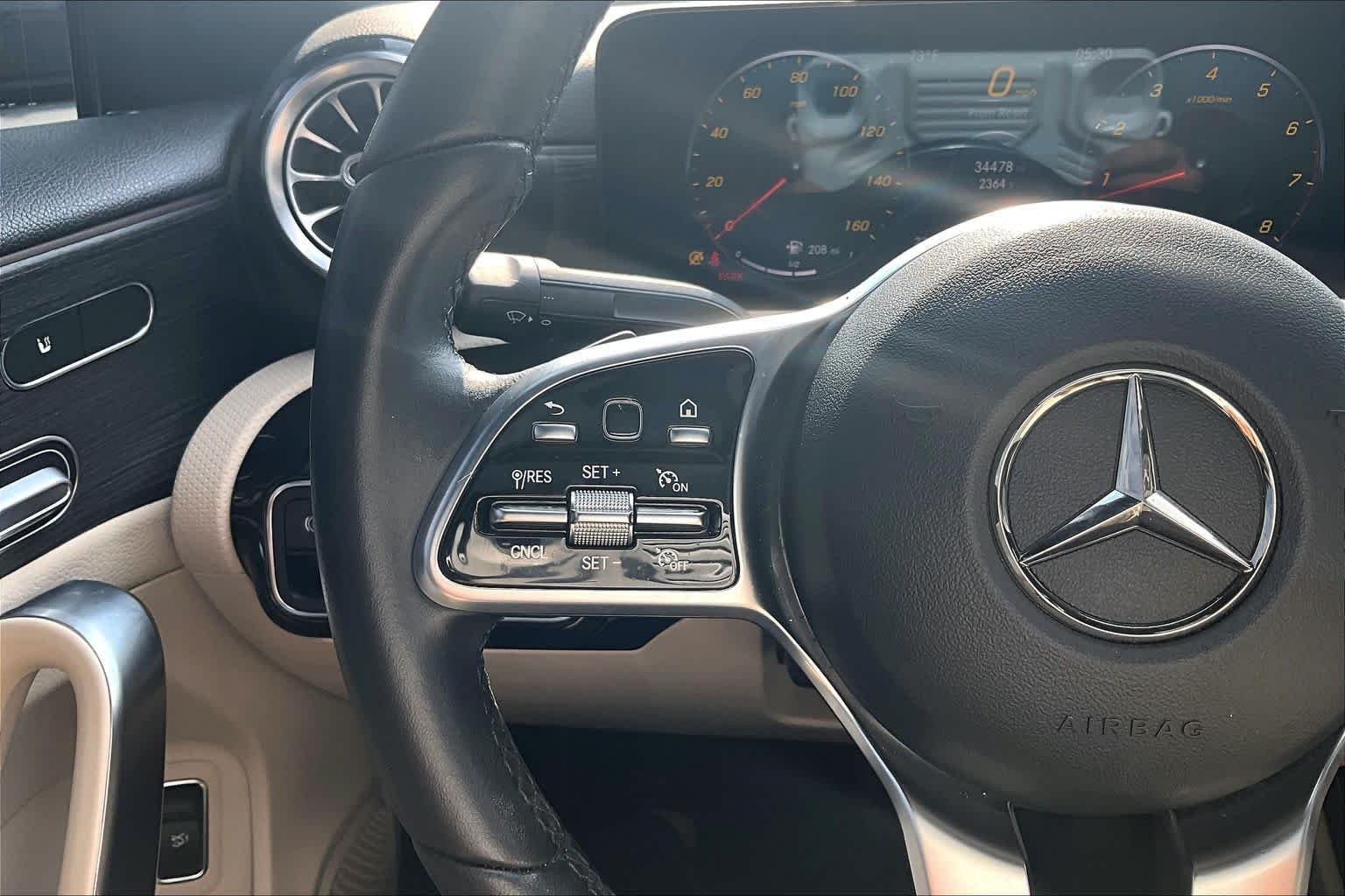 Used 2021 Mountain Grey Metallic Mercedes-Benz A 220 image 23