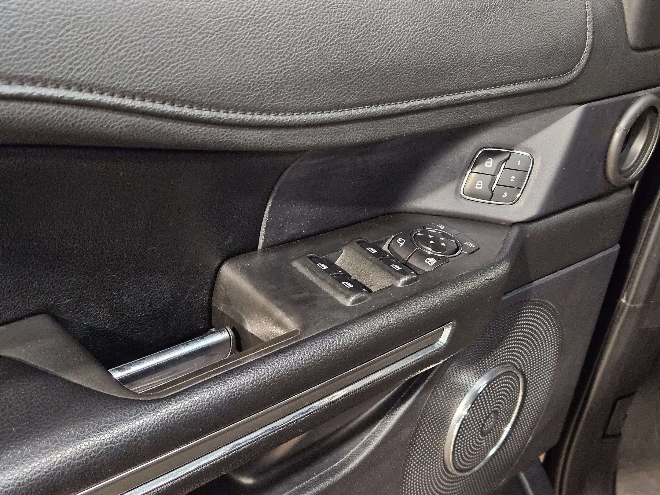 Used 2020 Agate Black Ford XLT image 21