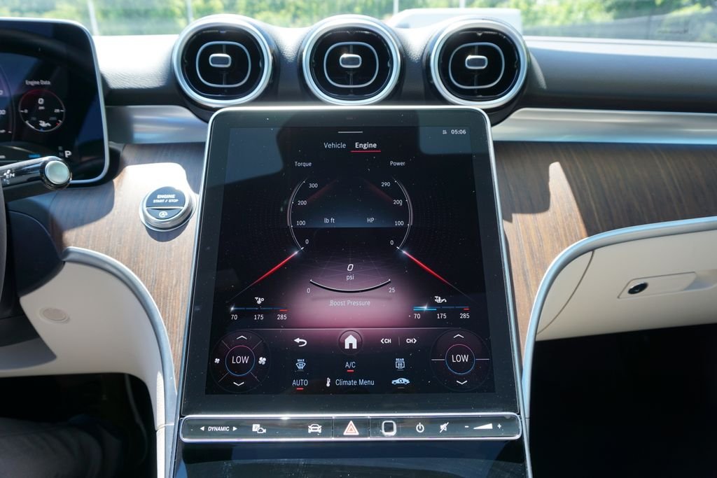 2025 Mercedes-Benz C-Class Sedan C 300 - Photo 32