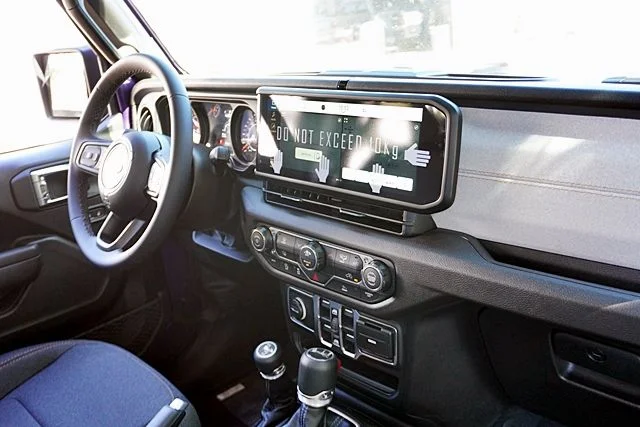 New 2026 Reign Jeep Sport S image 14