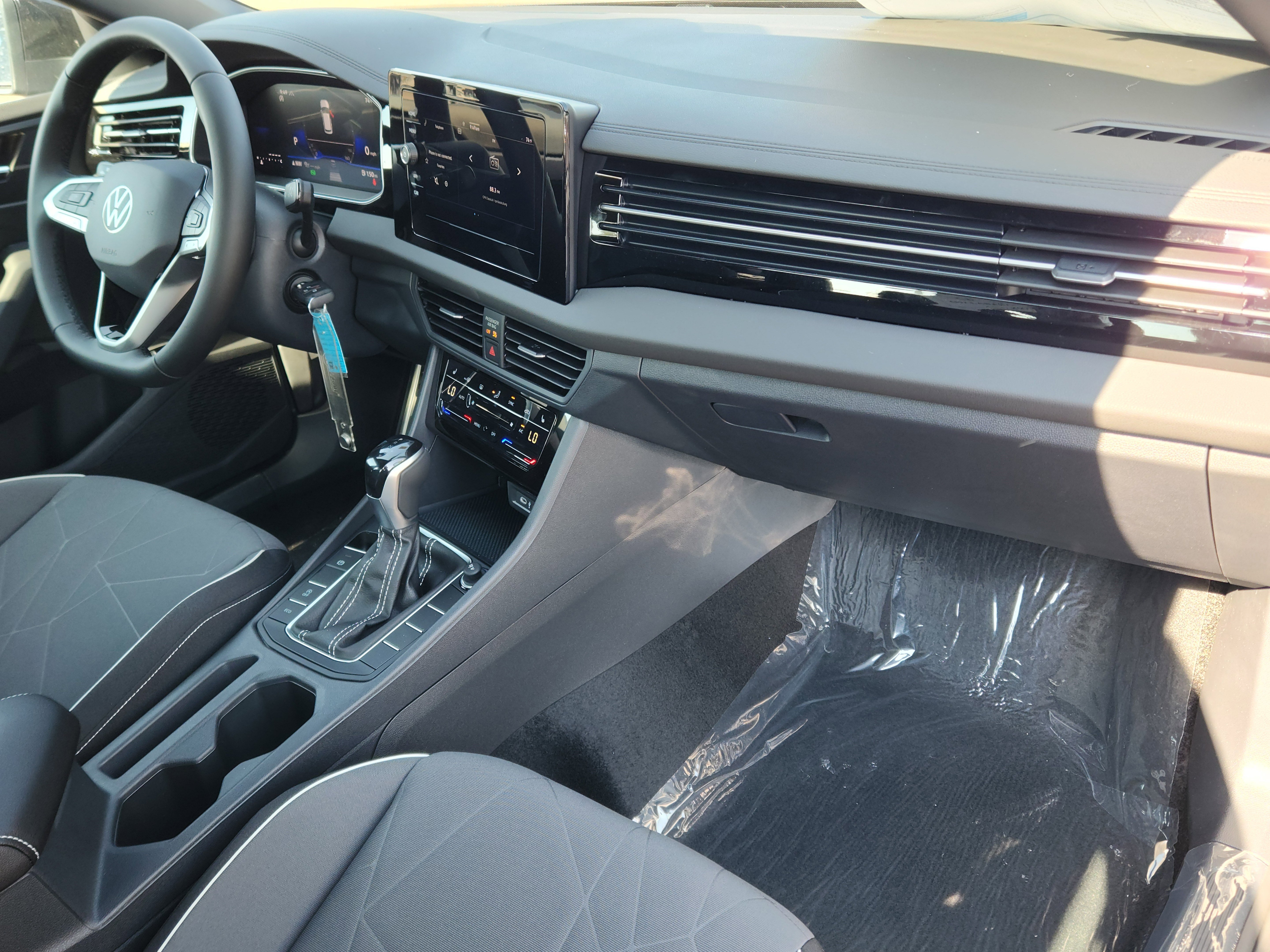 2025 Volkswagen Jetta Sport - Photo 12