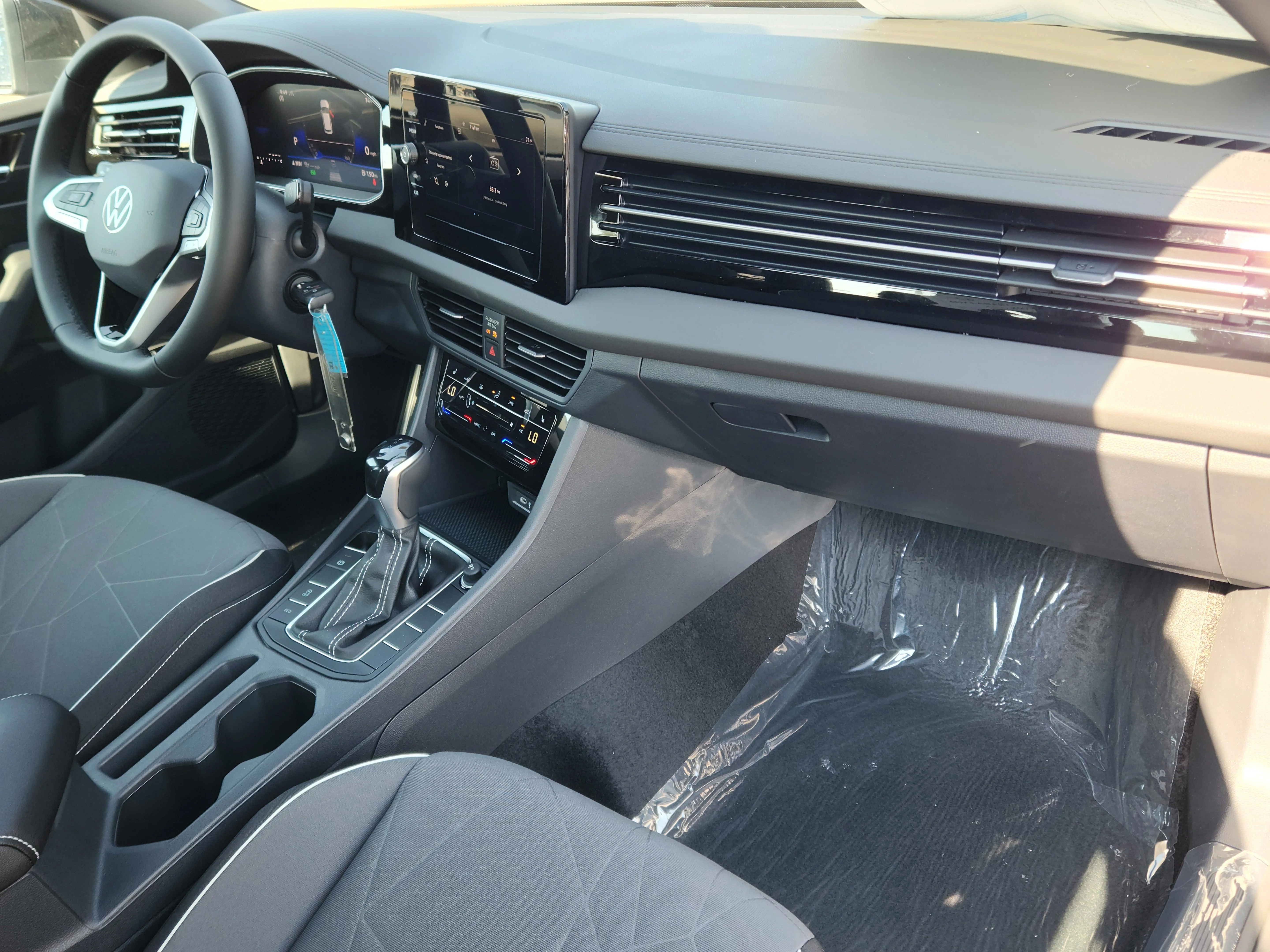 2025 Volkswagen Jetta Sport - Photo 12