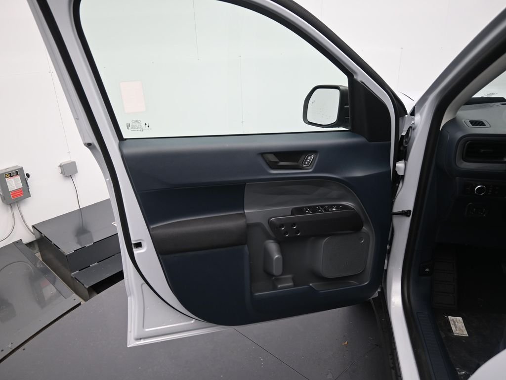New 2026 Space White Metallic Ford XL image 9