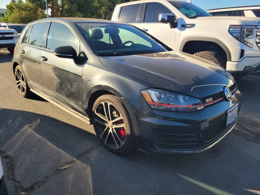 2017 Volkswagen Golf GTI 2.0T Sport 4-door DSG's photo