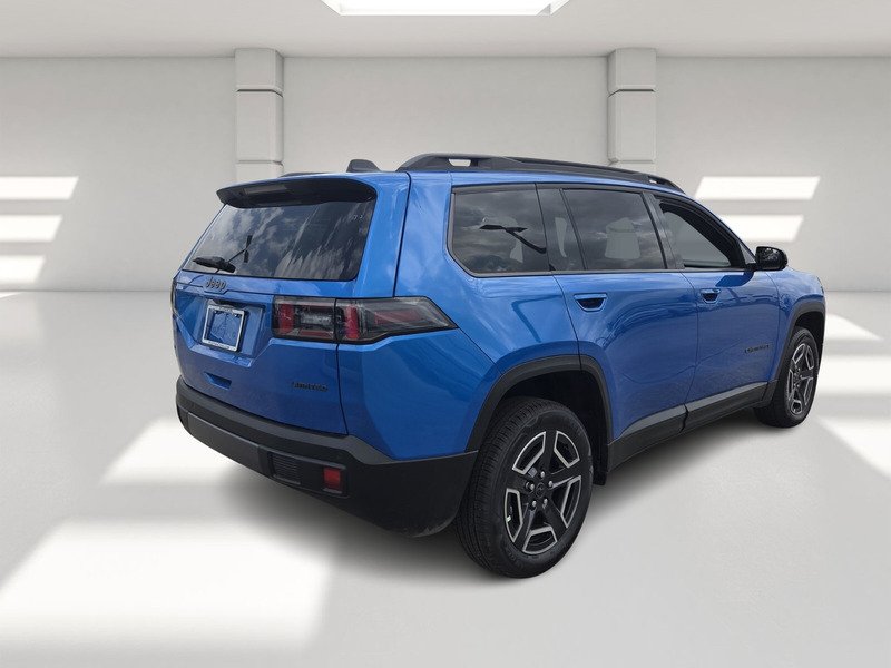 New 2026 Hydro Blue Pearl-Coat Exterior Paint Jeep LIMITED 4X4 image 5