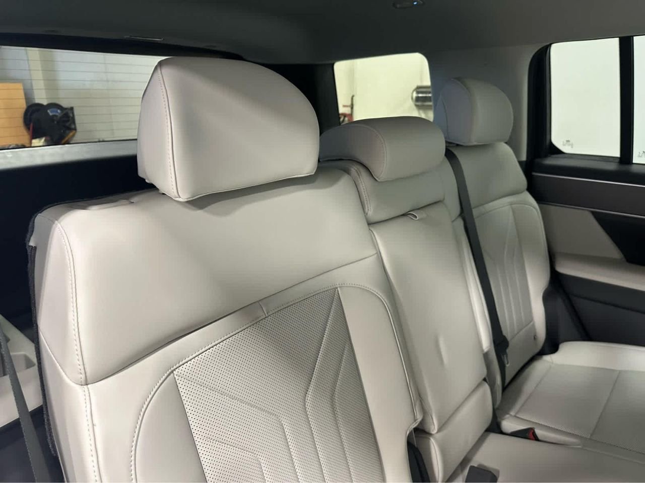 New 2026 Serenity White Hyundai SEL FWD image 9