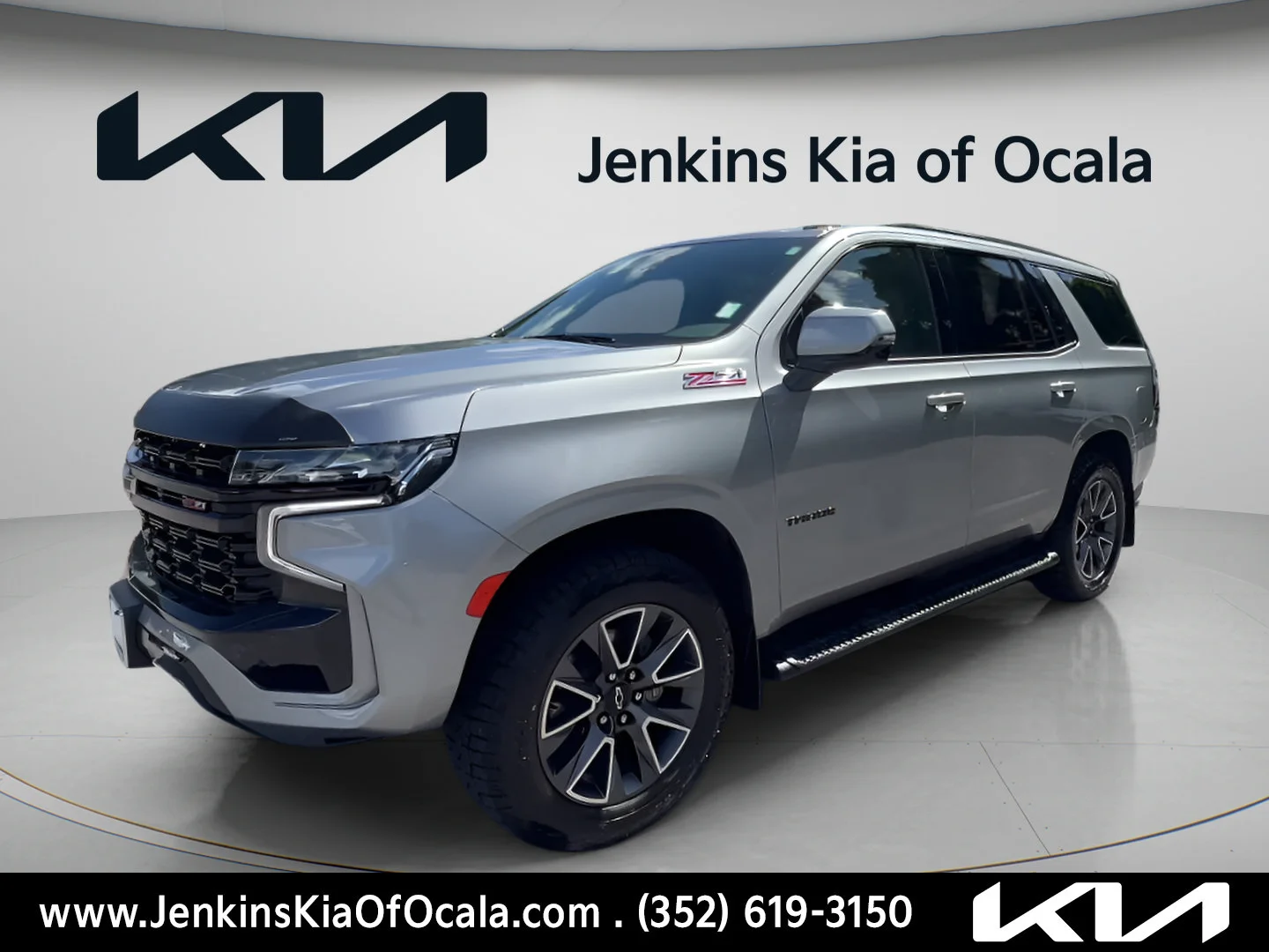 Used 2024 Sterling Gray Metallic Chevrolet Z71 image 13