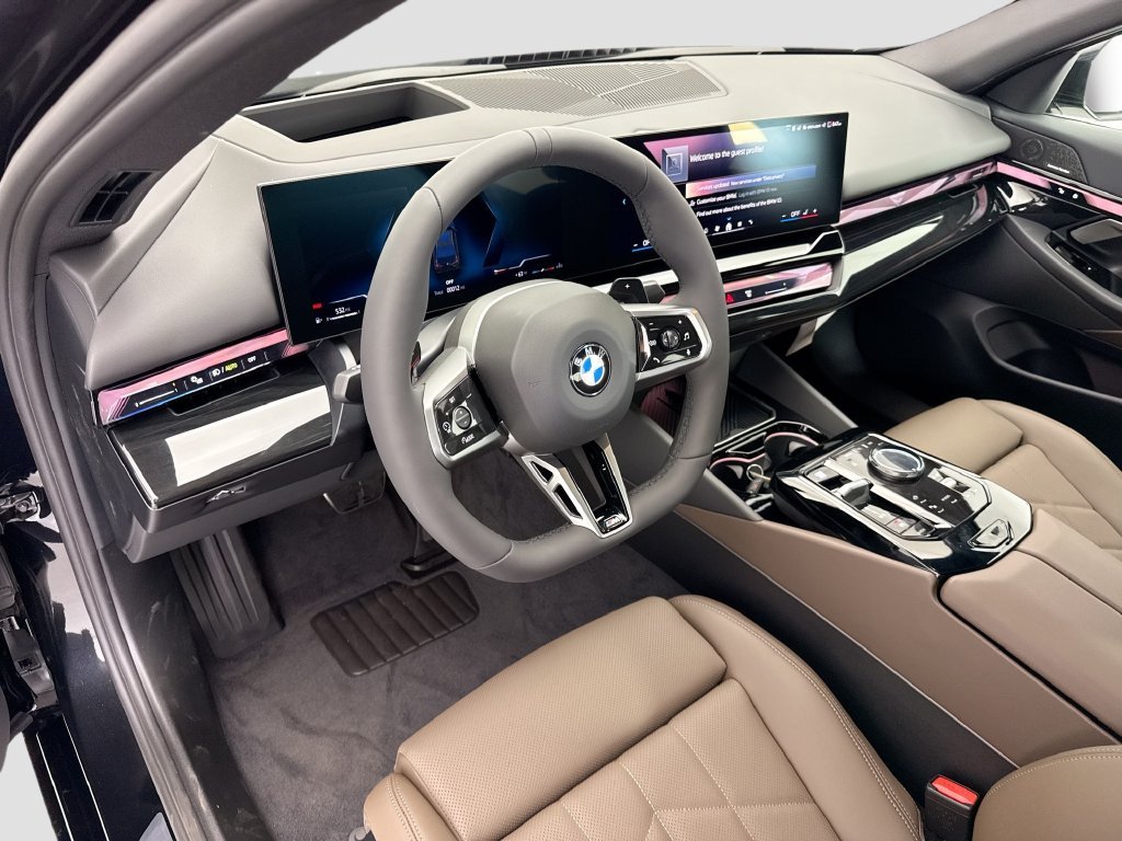 Used 2027 Black Sapphire Metallic BMW 530i xDrive image 9