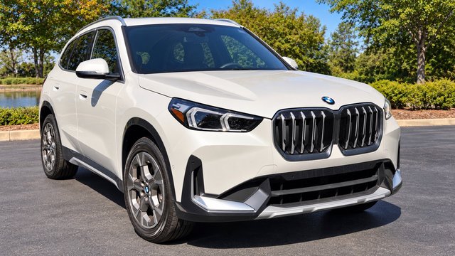 2025 BMW X1 xDrive28i
