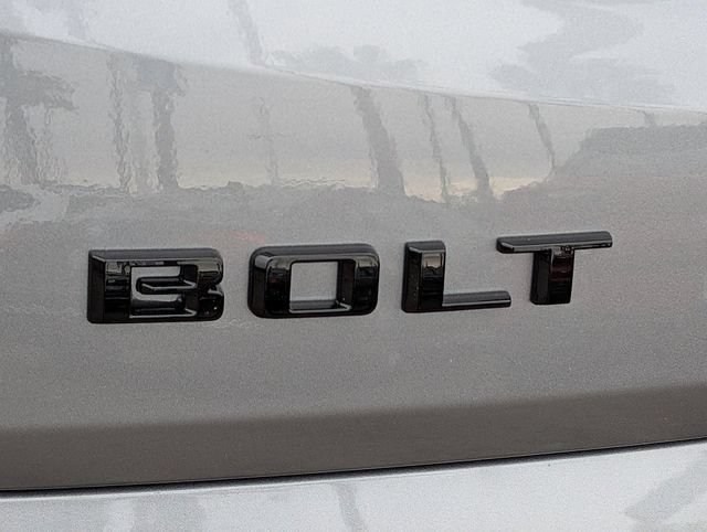 New 2027 Sterling Grey Metallic Chevrolet LT image 11