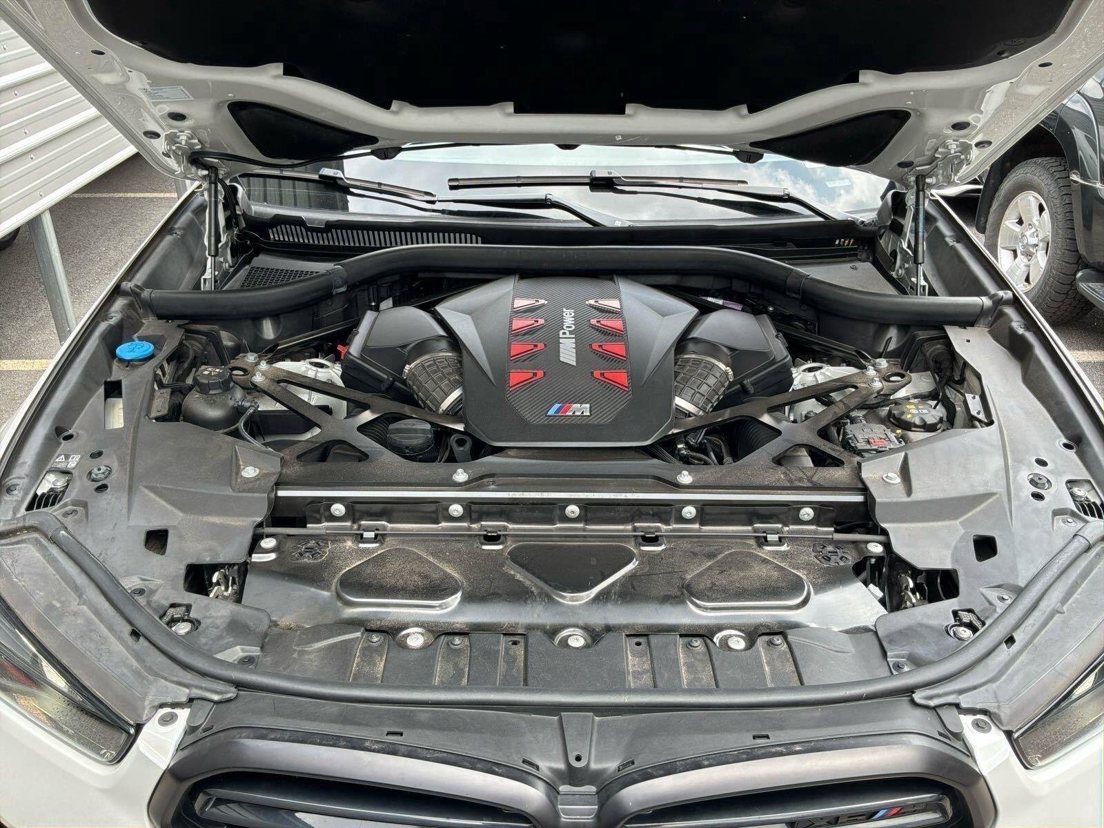 2024 BMW X6 M