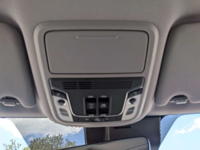 Used 2022  Honda RTL-E image 29