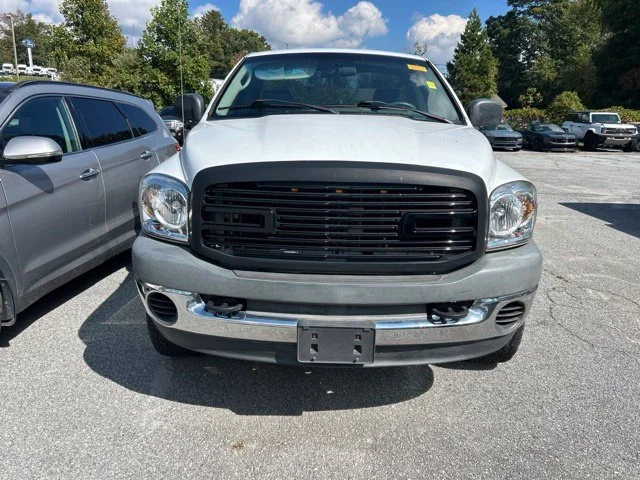 Used 2007 Dodge Ram 2500 Pickup ST with VIN 3D7KS26D17G777825 for sale in Hendersonville, NC