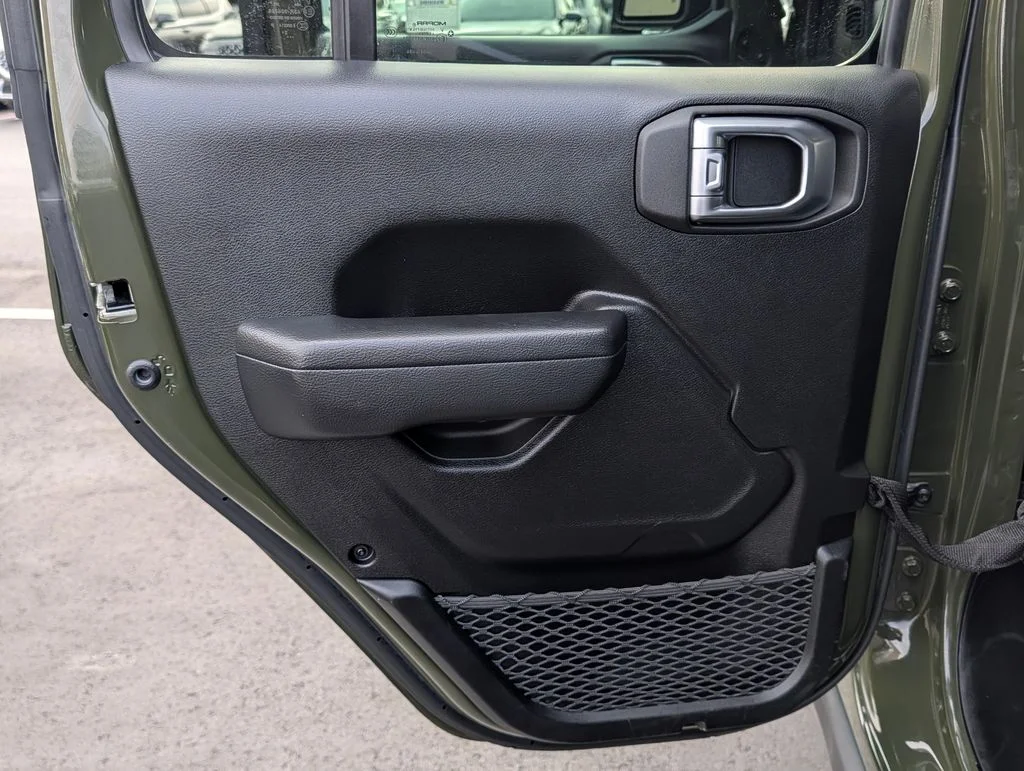 2023 Jeep Wrangler 4xe Rubicon 4XE - Photo 14
