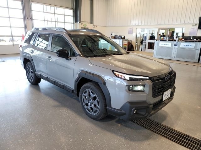 2026 Subaru Outback Premium's photo