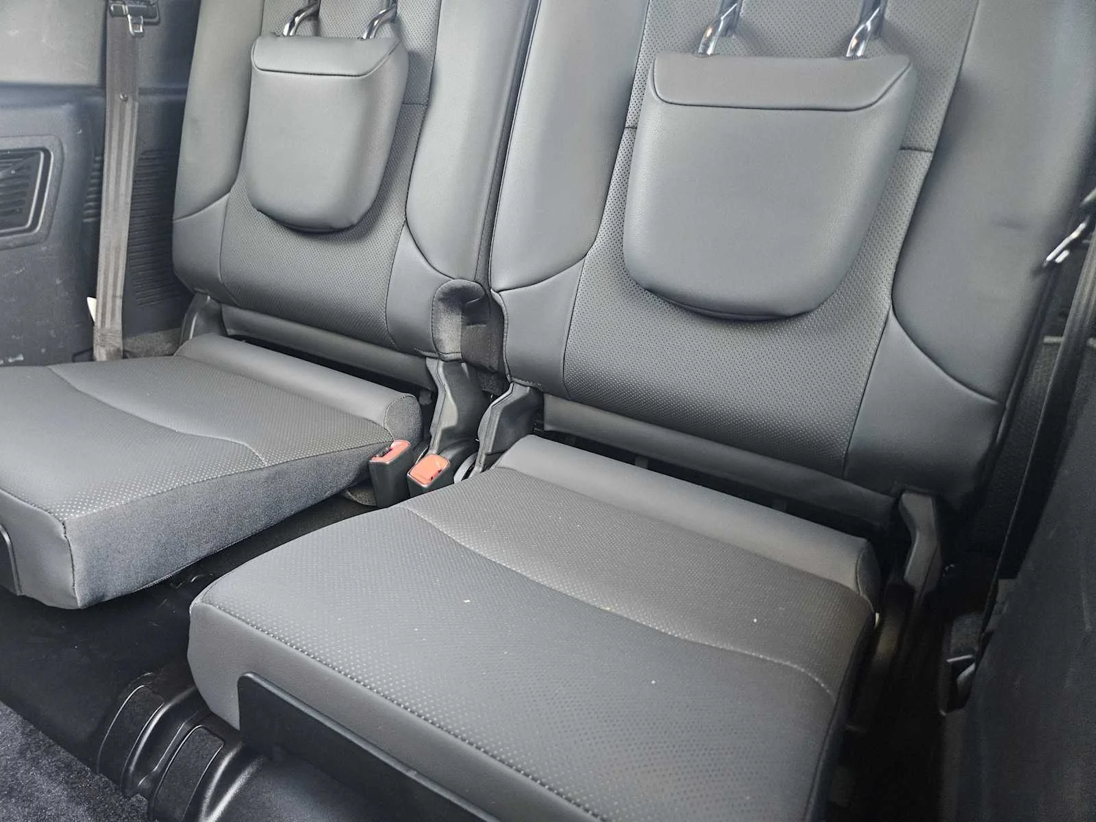 Certified Used 2022 BLACK Lexus  image 22
