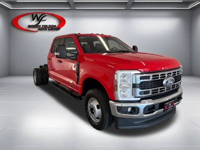 New 2027 Race Red Ford F-350® XL image 21