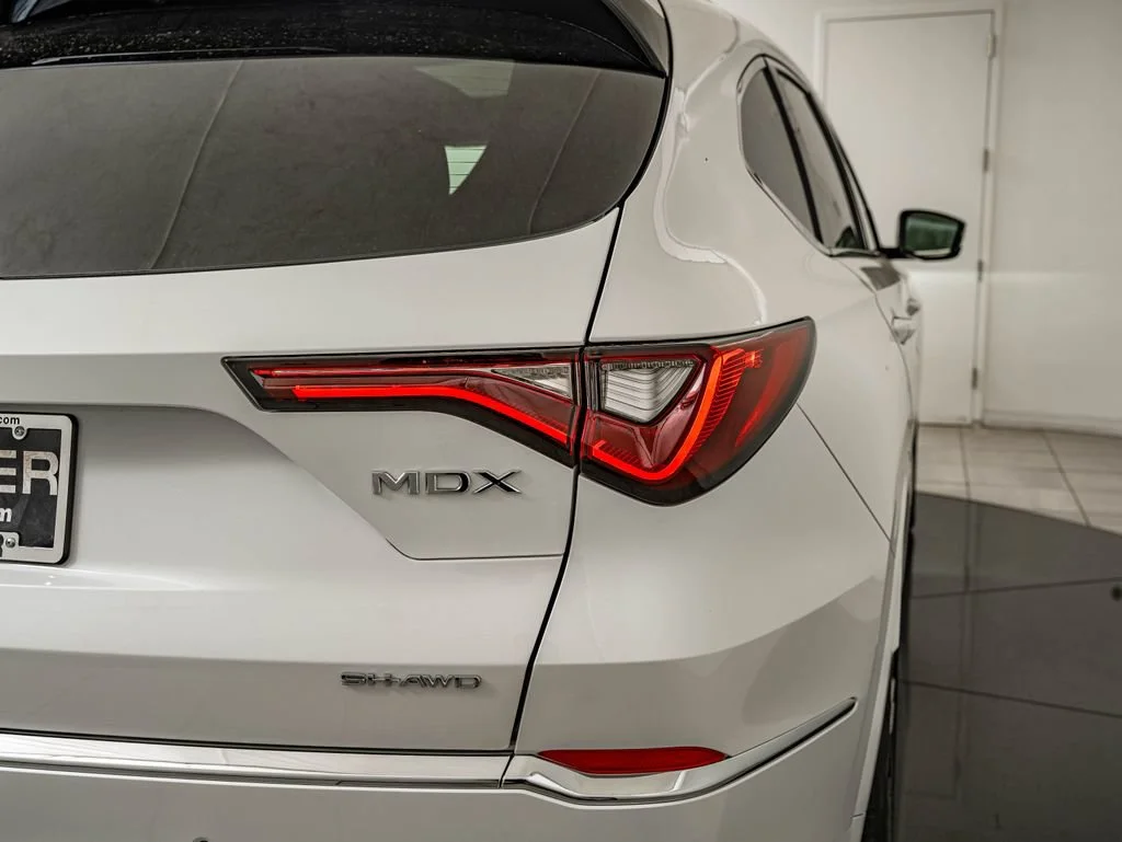 Used 2026 Platinum White Acura Advance Package image 15