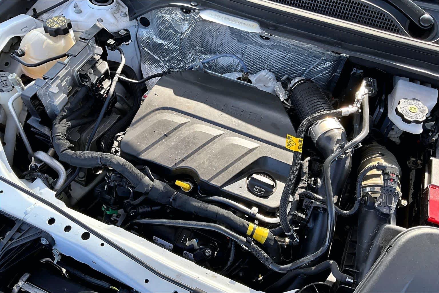 Used 2025 Summit White Chevrolet LS image 33