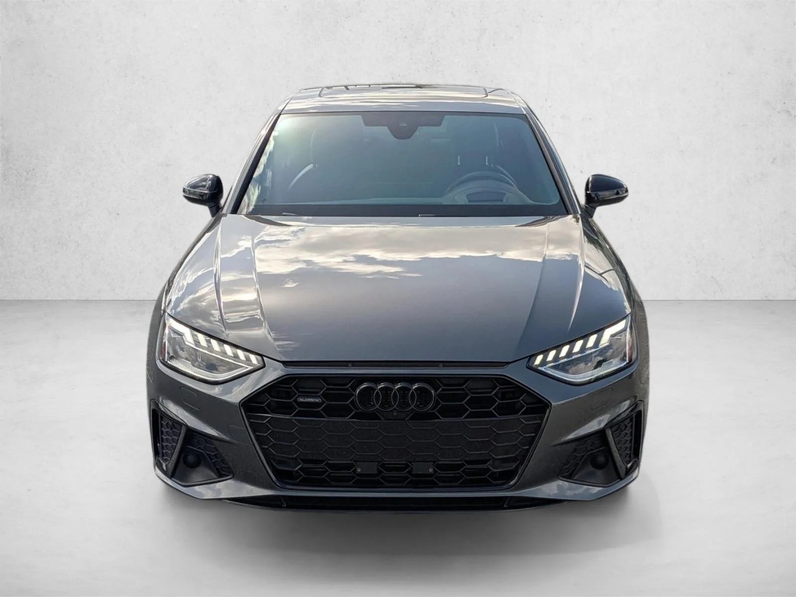 Used 2023 Daytona Gray Pearl Effect Audi S line Prestige image 2