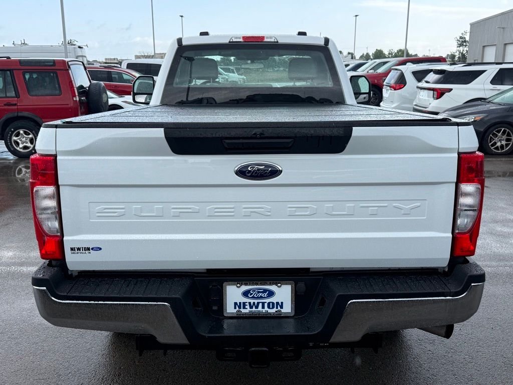 Used 2022 White Ford XL image 30