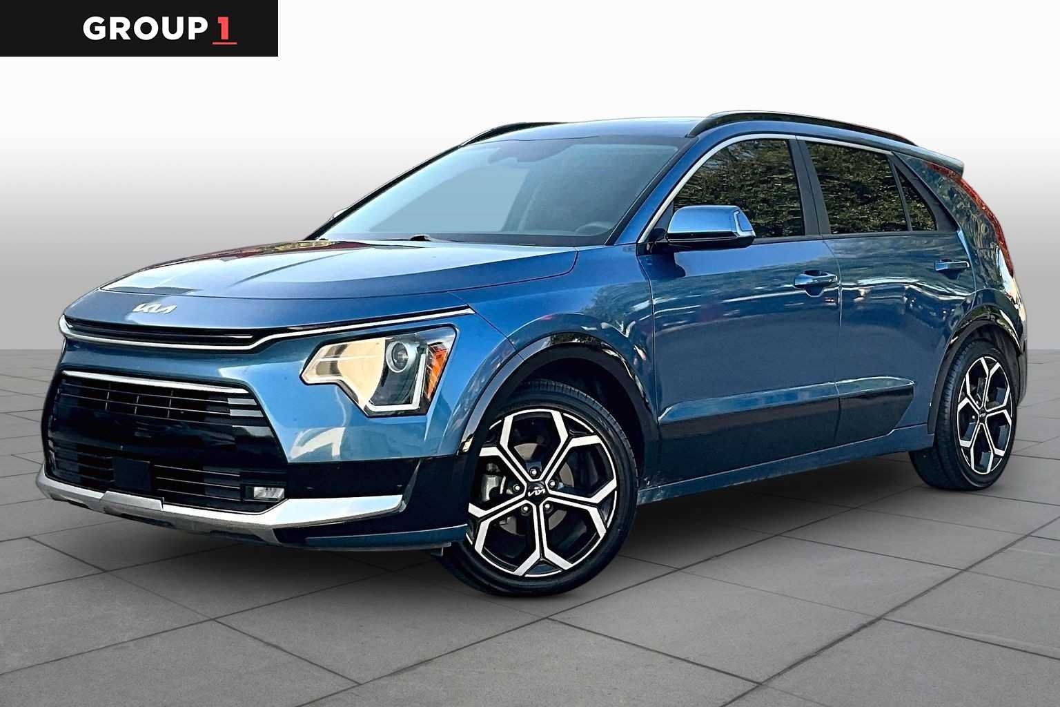 Pre-Owned 2023 Kia Niro EX Touring