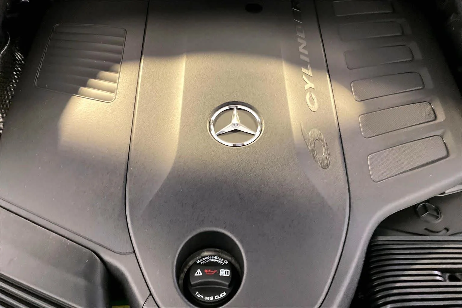 New 2027 Polar White Mercedes-Benz GLS 450 image 15