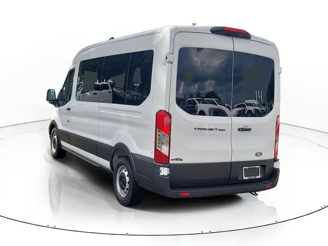 New 2026 Oxford White Ford XL image 5
