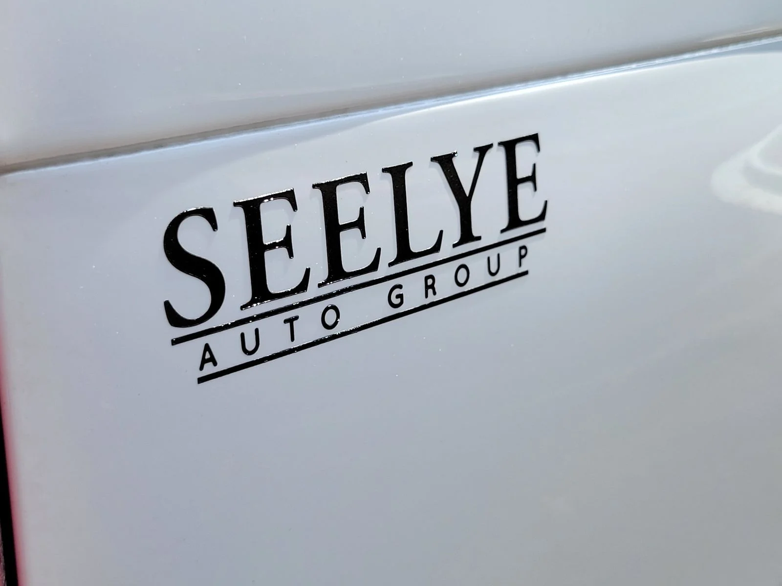 Used 2019 Summit White Chevrolet LS image 31