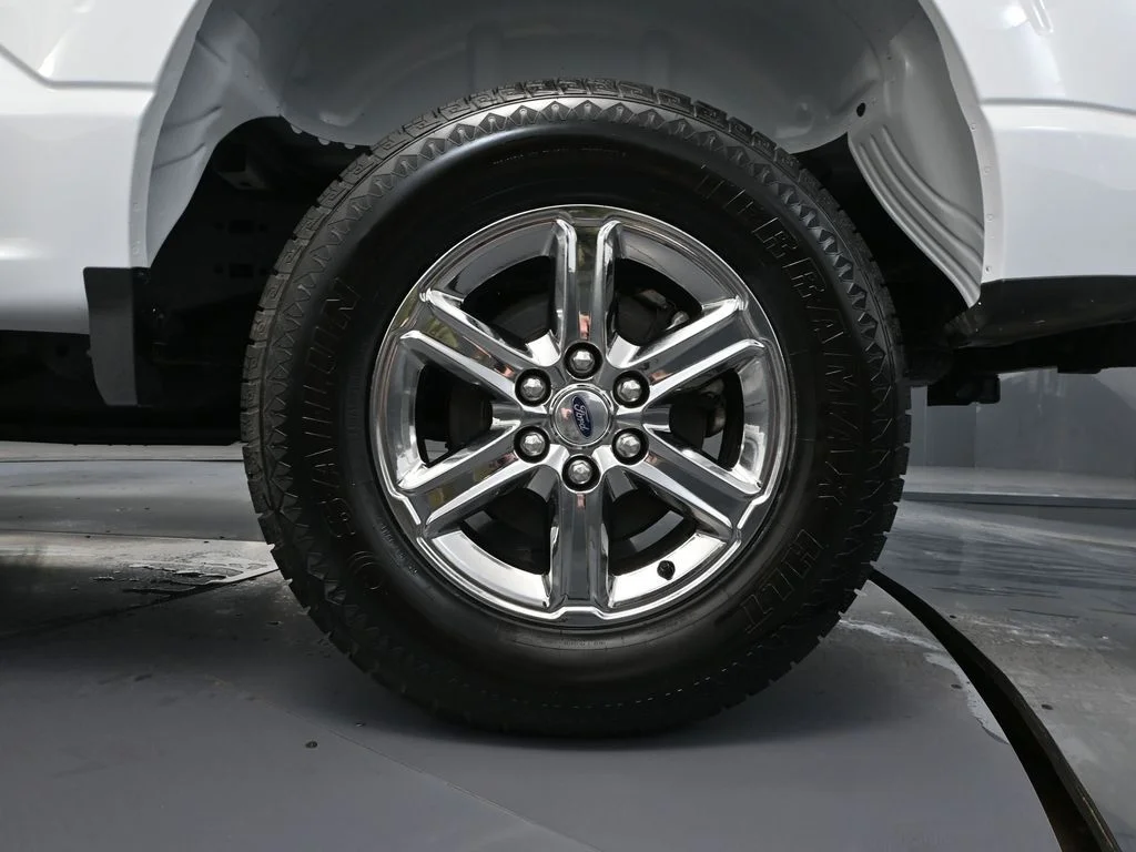Certified Used 2024 White Ford XLT image 14