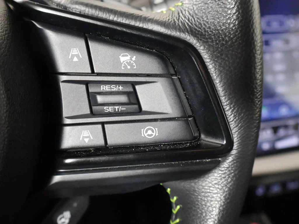 Used 2025 Black Subaru Onyx Edition image 44