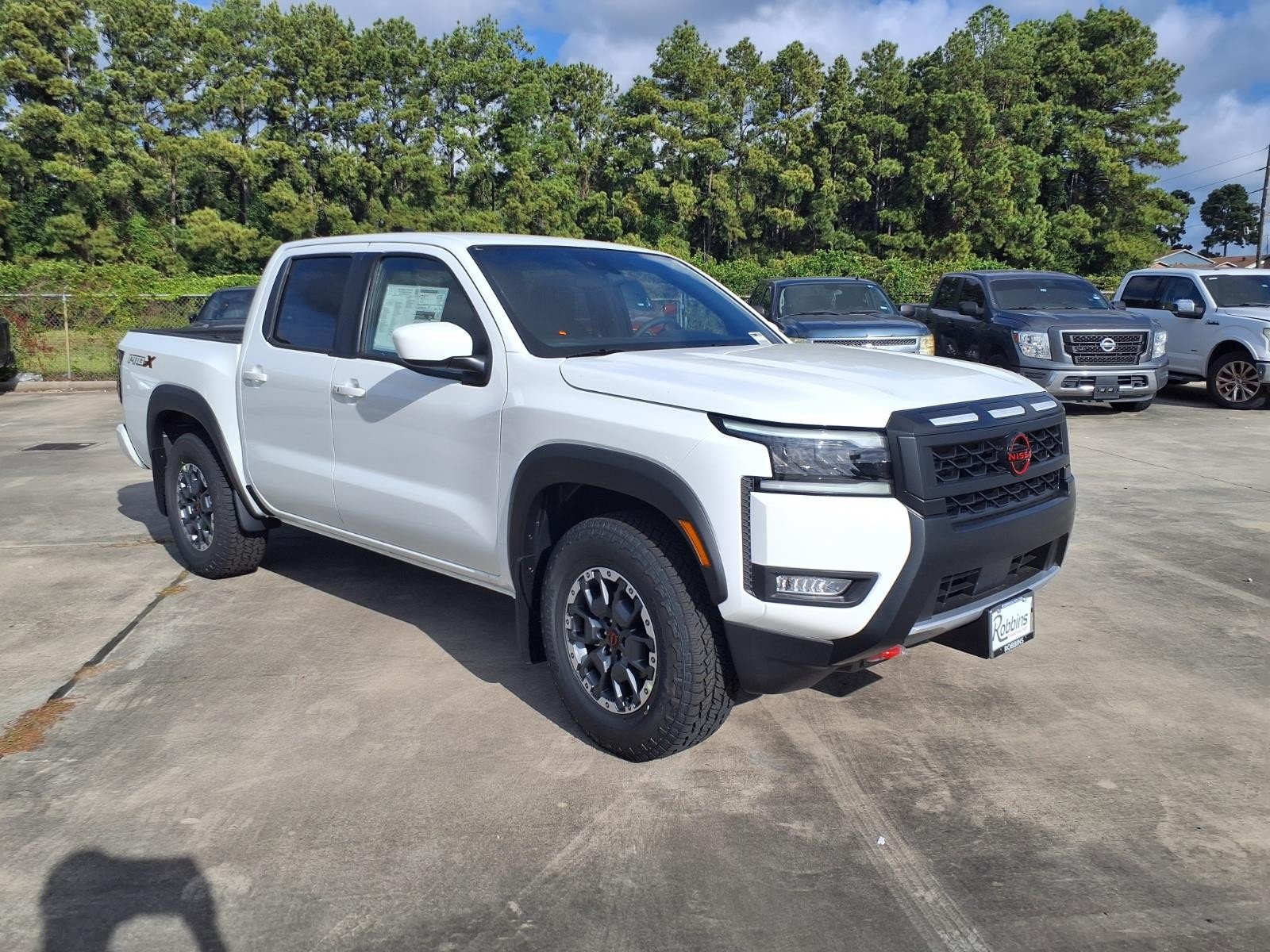 2026 Nissan Frontier Crew Cab PRO-X® White at Robbins Nissan
