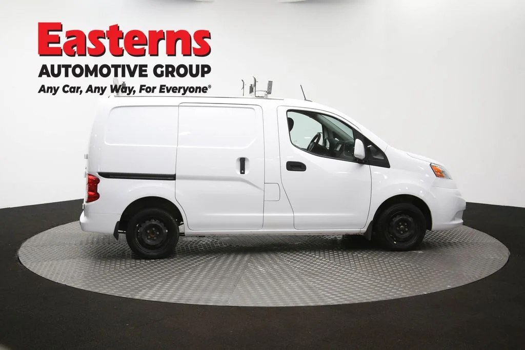 Used 2021 White Nissan SV image 43