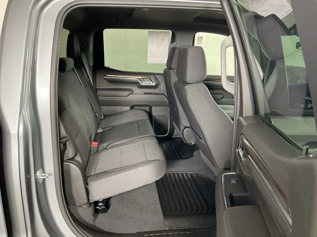 Used 2023 Gray Chevrolet RST image 7