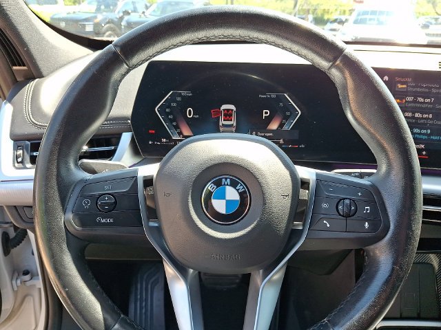 Used 2023 White BMW xDrive28i image 23