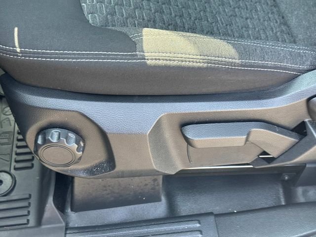 Used 2025 Beige Ford XL image 26