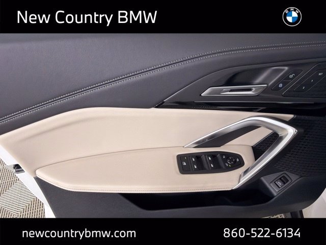 Used 2023 Alpine White BMW xDrive28i image 13
